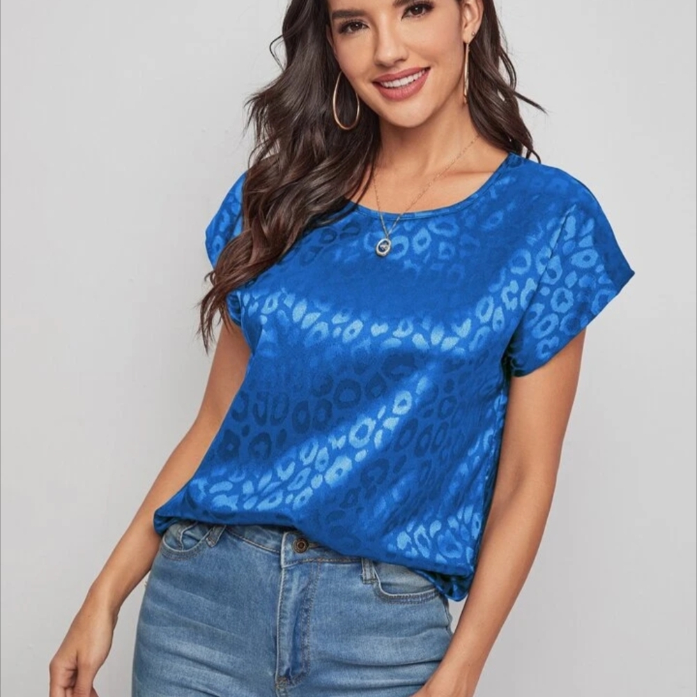 SHEIN Vibrant Blue Patterned Top
